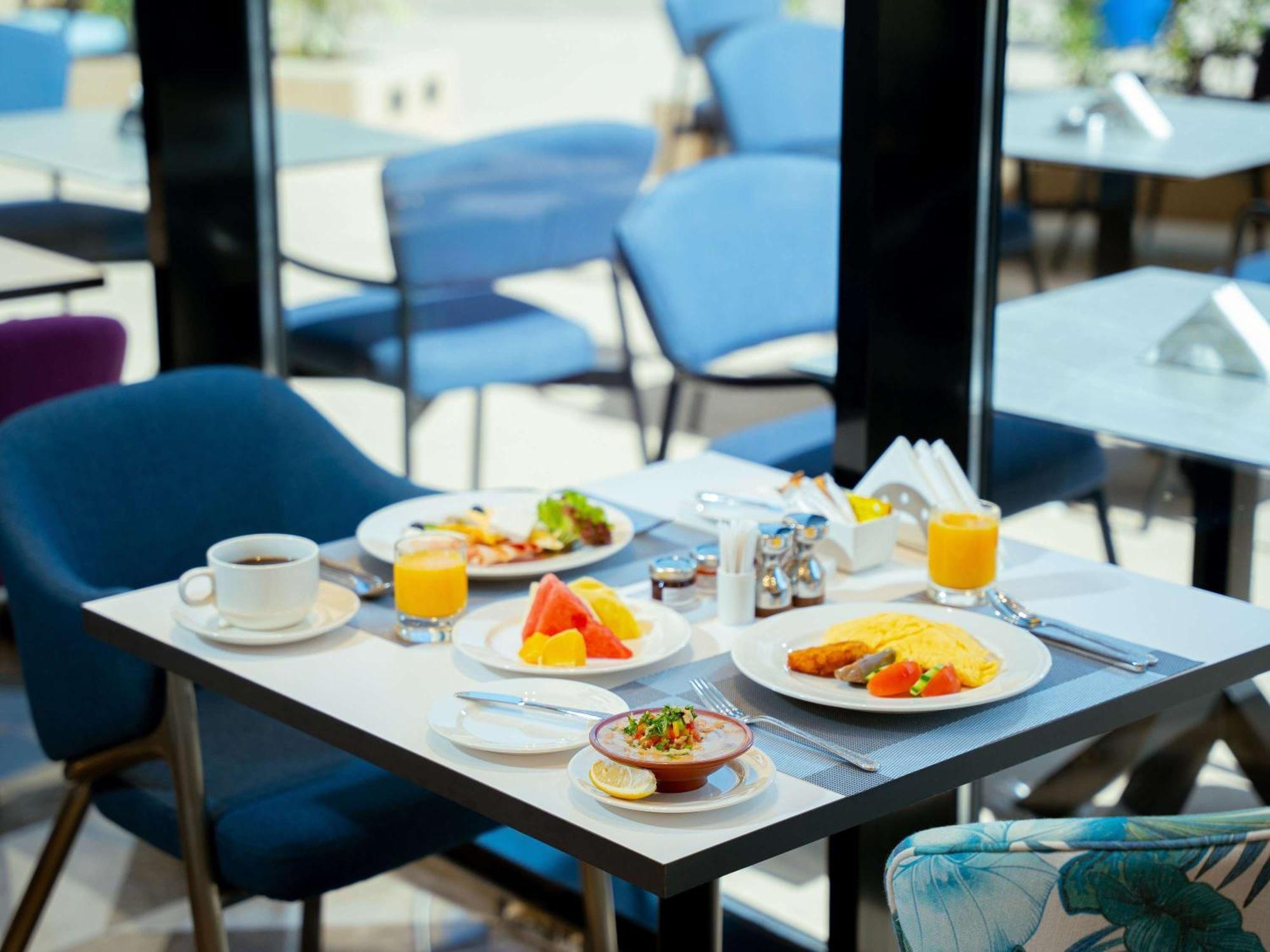 Mercure Riyadh Al Anoud Exteriér fotografie